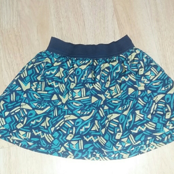 Skirt - Picture 2 of 2